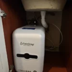 d (2)