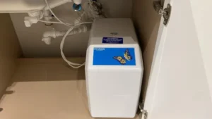 d (8)
